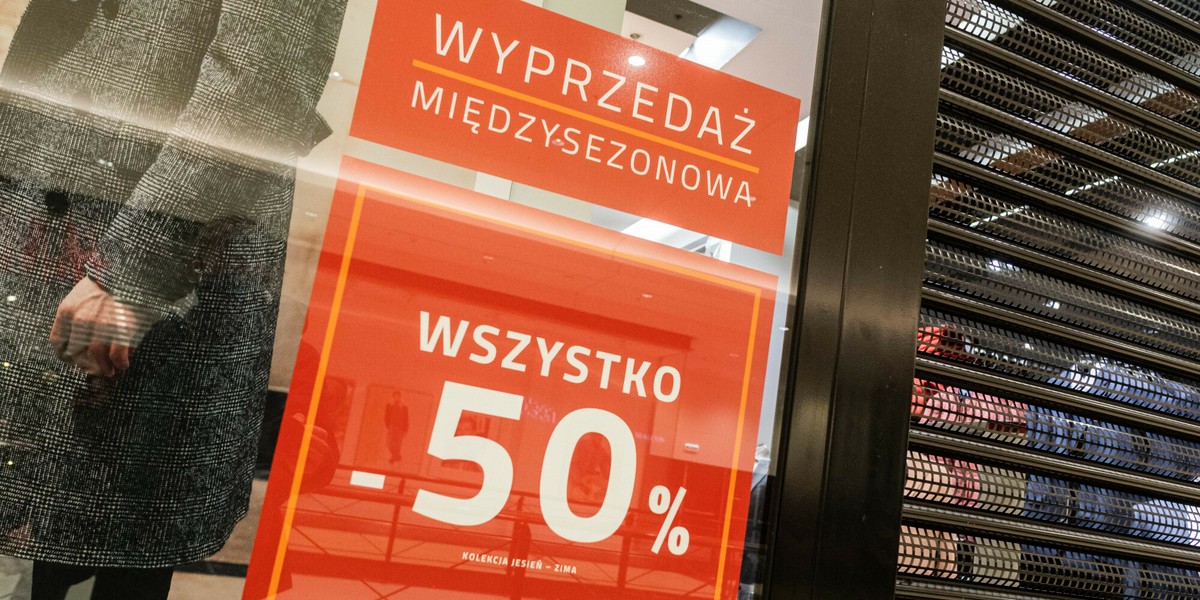 Ustawa ma chronić konsumentów przed udawanymi promocjami