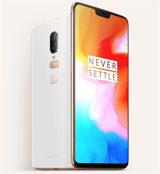 OnePlus 6 w kolorze Silk White