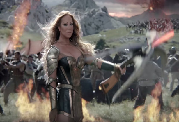 Mariah Carey prawie jak Xena Wojownicza Księżniczka. Daje radę?