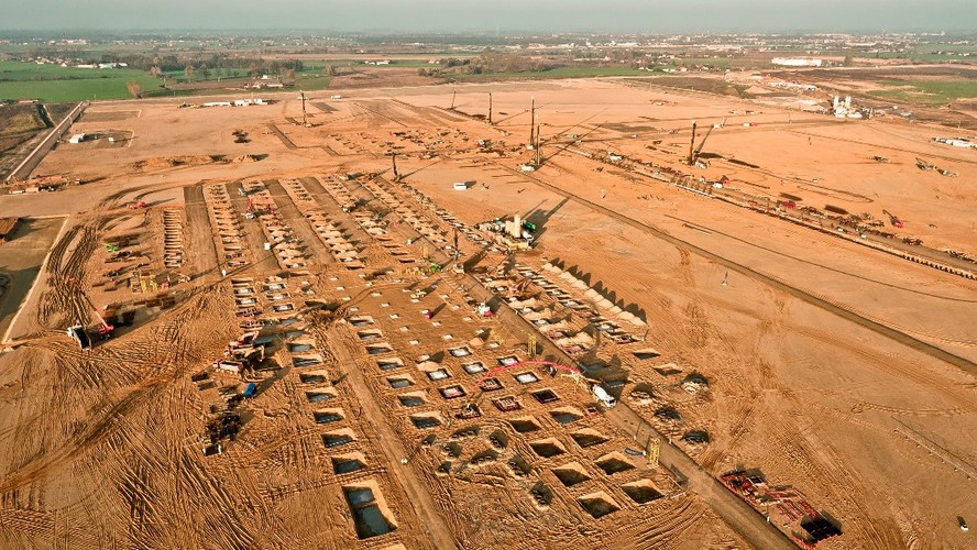 Obecnie udział polskich dostawców części motoryzacyjnych dla poznańskiej fabryki Volkswagena wynosi ponad 40% .
