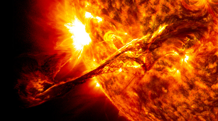 Ez a napkitörés most eltalálja a bolygónkat /Fotó: Wikipédia