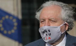 Oświadczenie sędziów TK w stanie spoczynku: Polska racja stanu wymaga, abyśmy nie milczeli