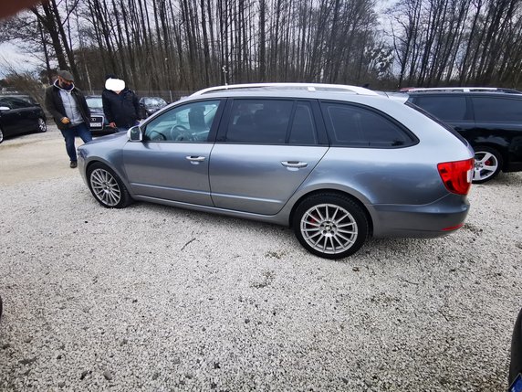 Skoda Superb ze Zwolenia