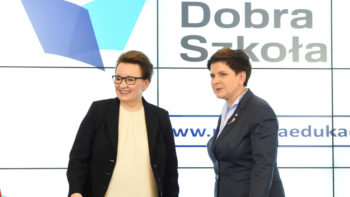 Anna Zalewska, Beata Szydło