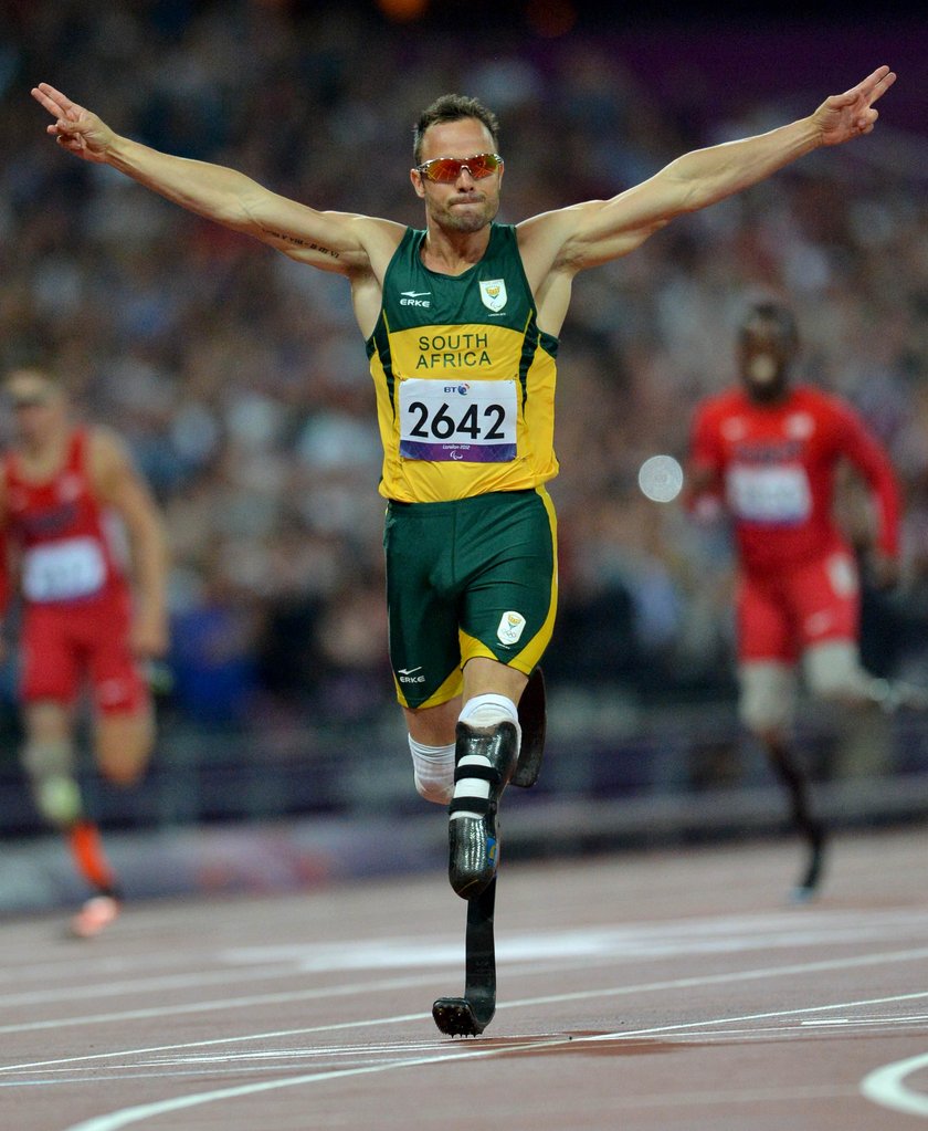 Oscar Pistorius lansuje się w więzieniu! Będzie nosił drogą biżuterię!