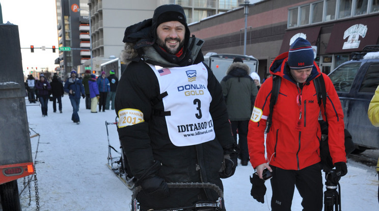 Balogh Ottó betegsége miatt csak 17 km-t
tudott teljesíteni