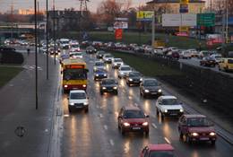 Nietrzeźwi za kierownicą - Jazda po polsku: otrzeźwieć muszą nie tylko kierowcy