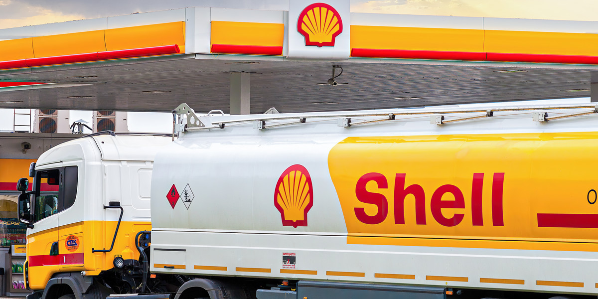 Shell pracuje nad całkowitym wycofaniem rosyjskiej ropy i gazu ze swojego łańcucha dostaw.