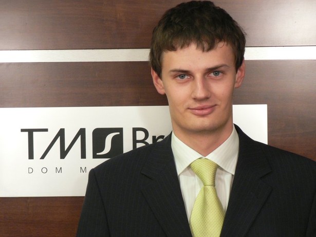 Tomasz Regulski, analityk TMS Brookers