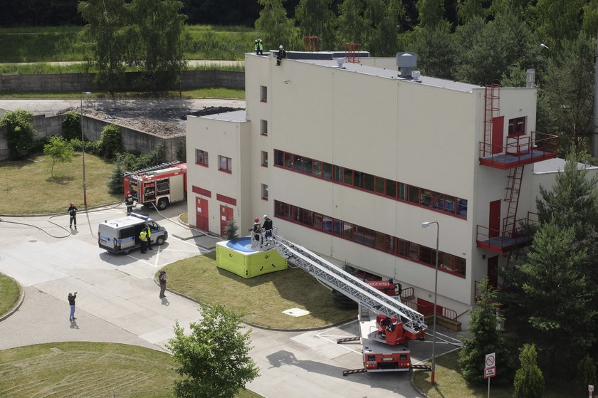 Wspólne ćwiczenia strażaków, ratowników medycznych i policjantów