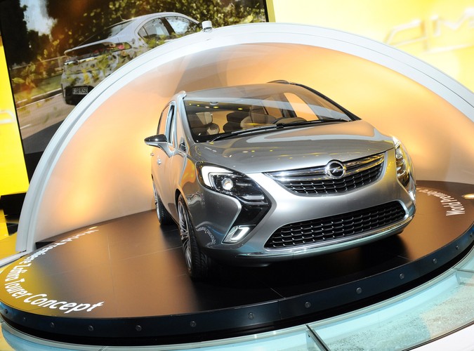 Opel Zafira Tourer Concept