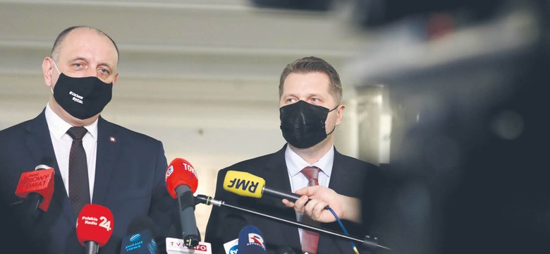 Karuzela z pomysłami w środku V fali pandemii