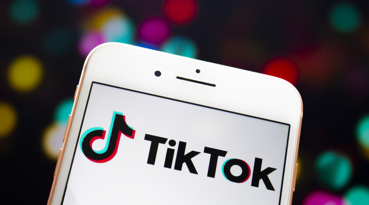 Egyre több fiatal hal meg a veszélyes TikTok kihívásokok miatt / Fotó: Northfoto