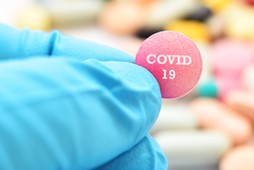 Lek na COVID-19? Są obiecujący kandydaci