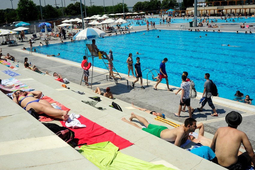 Neki su se zadovoljili sunčanjem