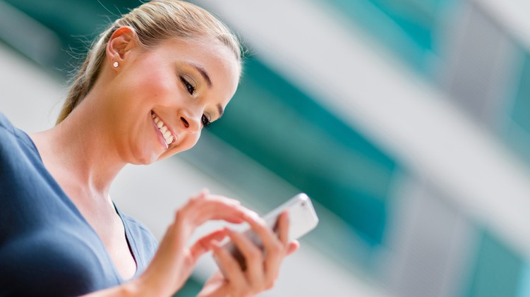 szemészeti applikáció tisztán látás telefon mobil