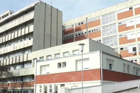 DEO PLANIRANIH OPERACIJA OTKAZAN ZBOG HAVARIJE! Oglasili se iz Opšte bolnice u Čačku: Evo sa čim prekidaju do normalizacije stanja, a šta nastavljaju da rade