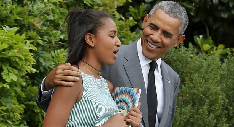 'Dad-in-chief' Obama takes daughters for night out in the Big Apple