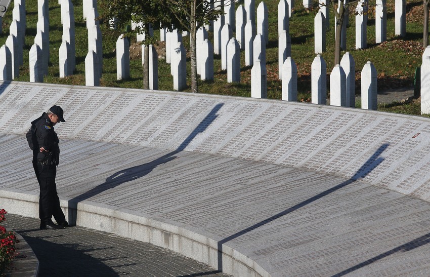 Srebrenica memorijalni centar Potočani