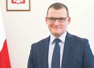 Szefernaker: Wzmocnić współpracę z samorządem [WYWIAD]