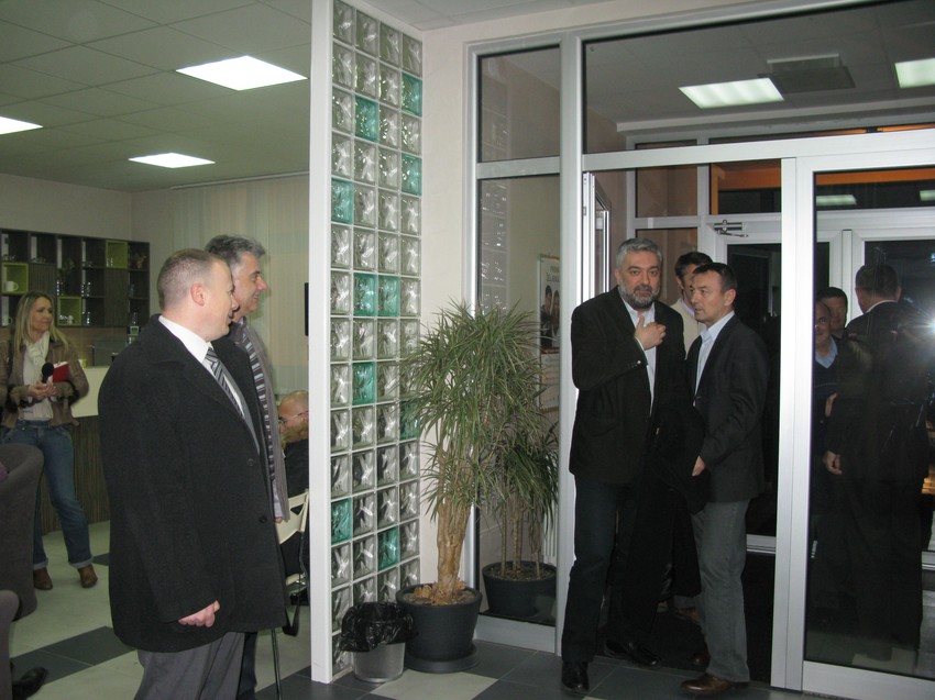 Osnivanje stranke "Zajedno za Srbiju": Sinoć formiran Inicijativni odbor u Šapcu