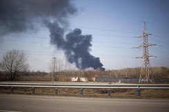 Rosja bombarduje Kijów. Alarmy lotnicze we wszystkich obwodach Ukrainy [RELACJA]