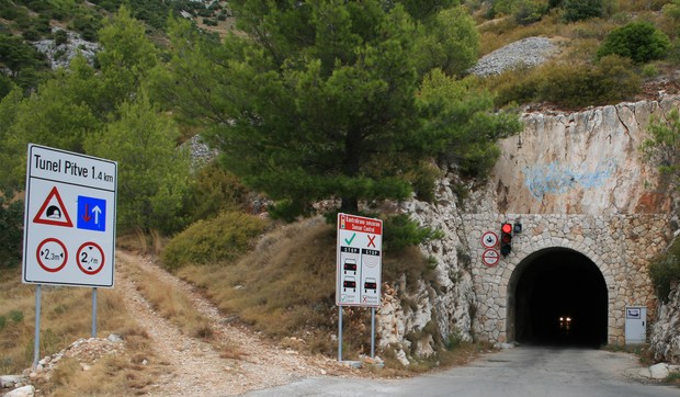 Tunel Pitve