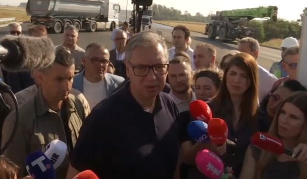 Vučić u obilasku Mačvanskog,  Kolubarskog i Jablaničkog okrug okruga