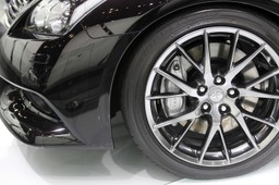 Formuła 1 : 2 mld dolarów za debiut na parkiecie?