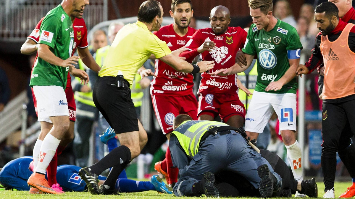 W 90. minucie spotkania Jonkopings - Ostersund w szwedzkiej Allsvenskan zamaskowany mężczyzna wbiegł na murawę i uderzył bramkarza drużyny Ostersund. Mecz od razu przerwano przy stanie 1:1.