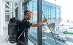 Skialpinista Andrzej Bargiel zdobył Gaszerbrum I i zjechał na nartach