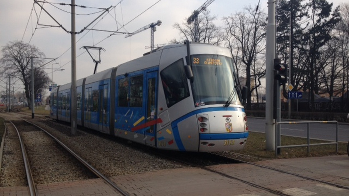 Wrocławskie MPK chce kupić 25 nowych tramwajów, ale zrobi to tylko wtedy, gdy dostanie pieniądze z Unii Europejskiej. Przetarg w tej sprawie właśnie ogłoszono.