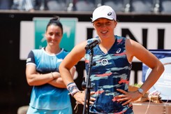 Iga Świątek wyróżniona nagrodą Billie Jean King Cup Heart Award