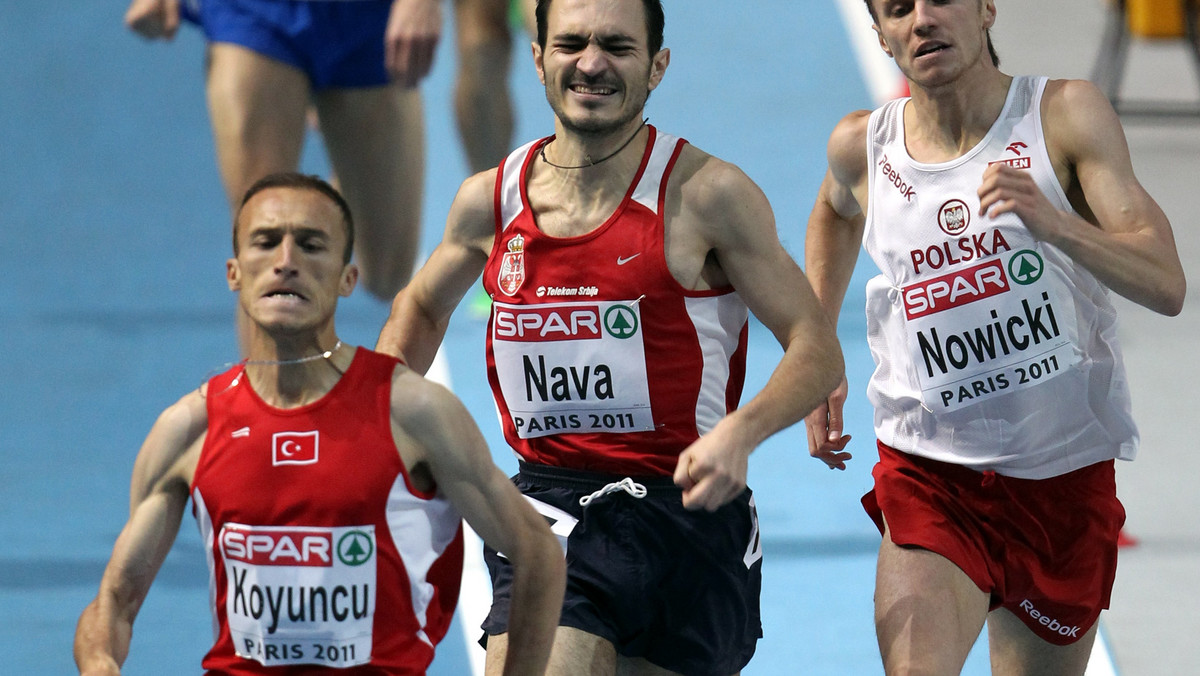 Bartosz Nowicki, który awansował do finału biegu na 1500 m jako "szczęśliwy przegrany" sprawił sporą niespodziankę zdobywając brązowy medal podczas halowych mistrzostw Europy w lekkiej atletyce, które odbywają się w Paryżu. Był to już czwarty medal zdobyty przed Biało-Czerwonych w niedzielnych finałach. Chwilę po nim dla Polski piąty medal, tym razem złoty, zdobyła Anna Rogowska.