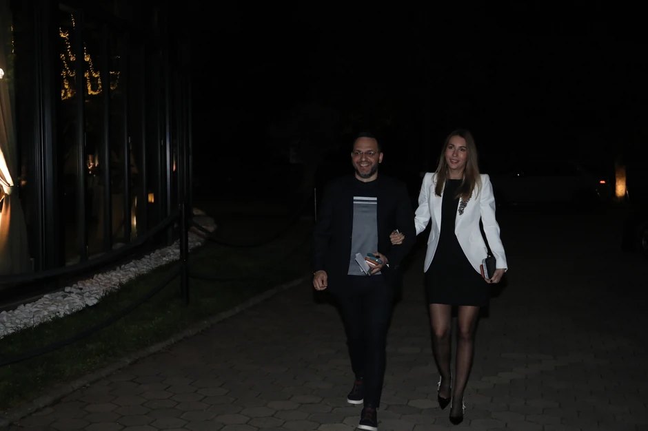 Dubravka i Damir Handanović stigli na proslavu kod Ace Sofronijevića