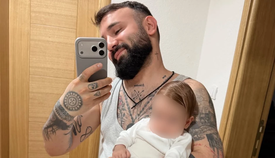 Filip Mitrović sa nećakom