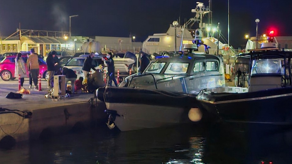 Pri ostrove Chios v Egejskom mori došlo k zrážke plavidla s migrantmi a lode gréckej pobrežnej stráže.