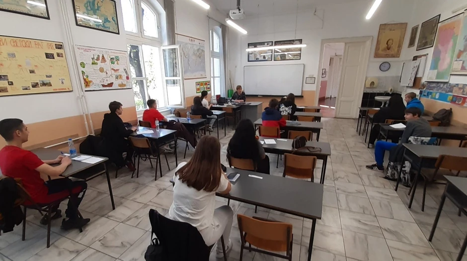 Vlada Srbije je usvojila novi set prosvetnih zakona koji bi uskoro trebalo da se nađu i pred poslanicima Skupštine Srbije