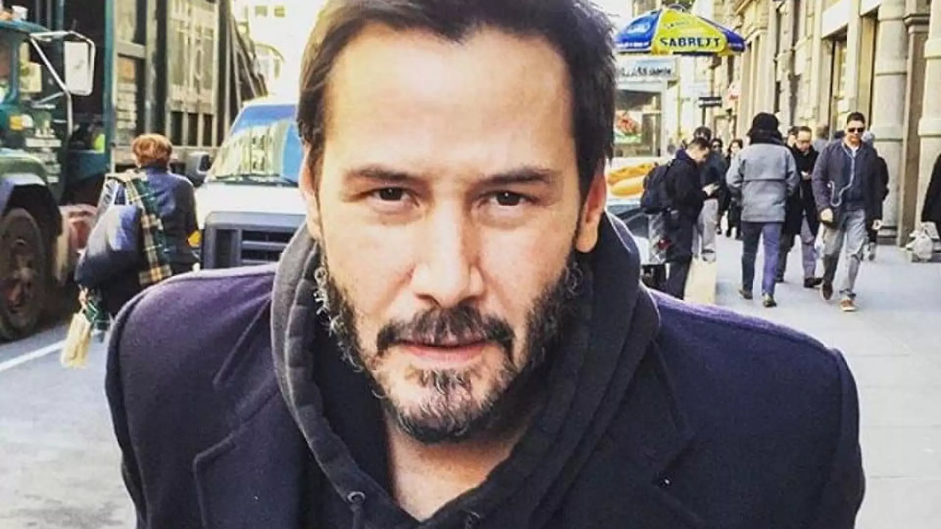 "Nie ma żadnej gwarancji, że jutro nadejdzie, więc żyj już dziś" - apel Keanu Reevesa powinien przeczytać każdy