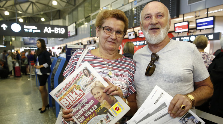 A Blikk nyertesei izgatottan várják az Eb-döntőt /Fotó: Fuszek Gábor