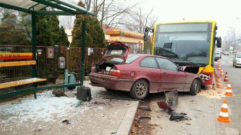 Pijany w bmw wjechał w autobus