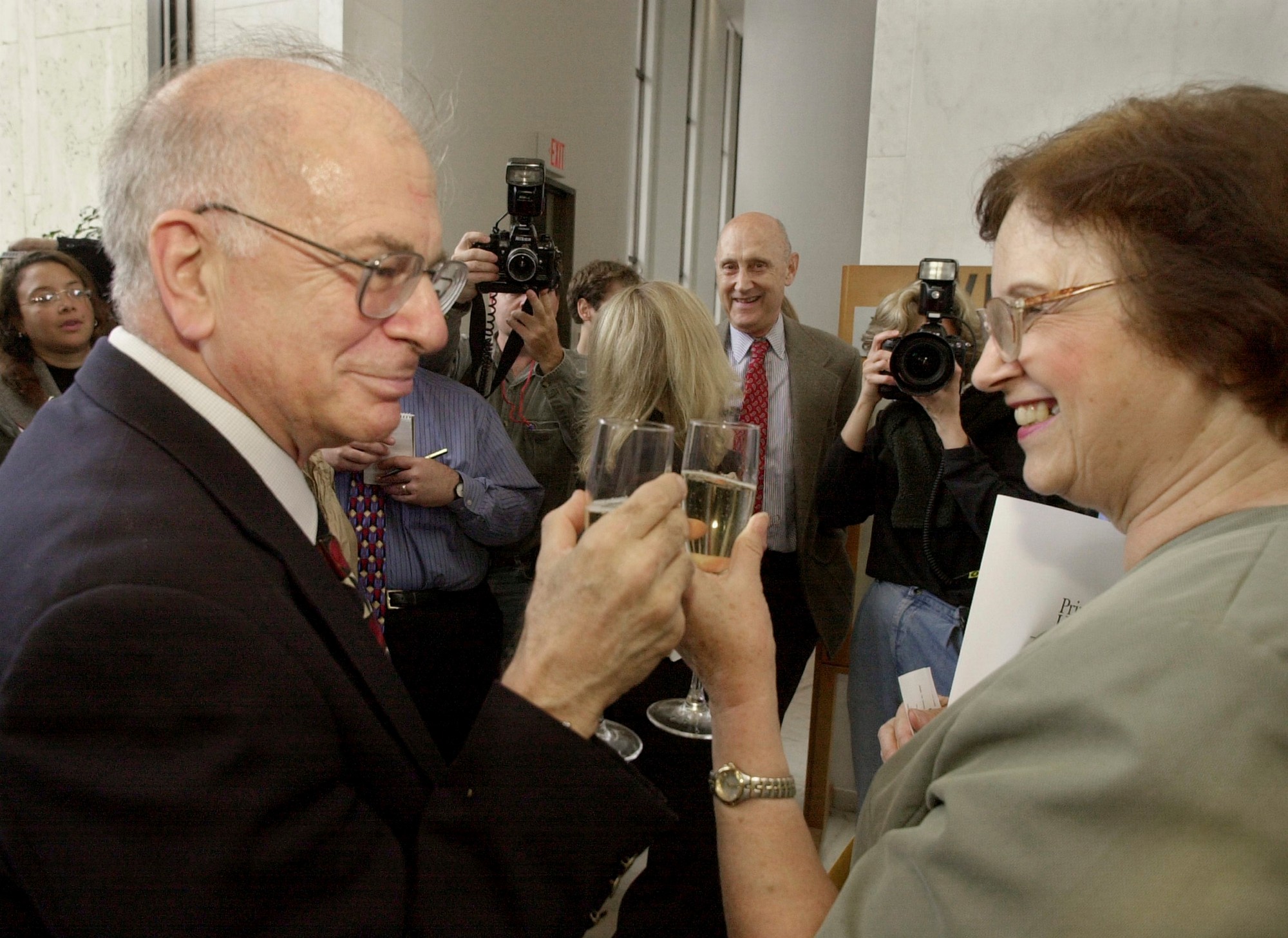 Profesor psychológie Daniel Kahneman a jeho manželka Anne Treismanová.