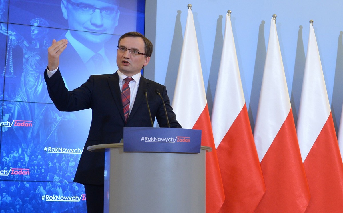 Projekt zmian przedstawił minister sprawiedliwości Zbigniew Ziobro