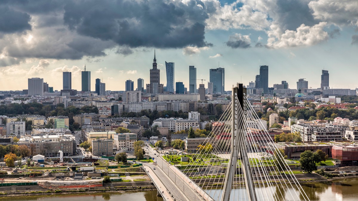 Referendum w Wieliszewie dot. metropolii warszawskiej jest nieważne. Frekwecja wyniosła 25,04 proc. - poinformował przewodniczący Gminnej Komisji Wyborczej w Wieliszewie, Jacek Banaszek. Przeciw włączeniu do metropolii warszawskiej było 2434 osób, za -127.