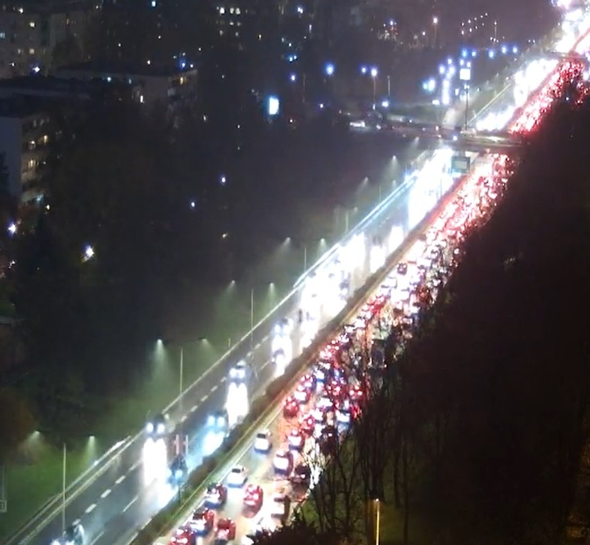 Auto-put Novi Beograd