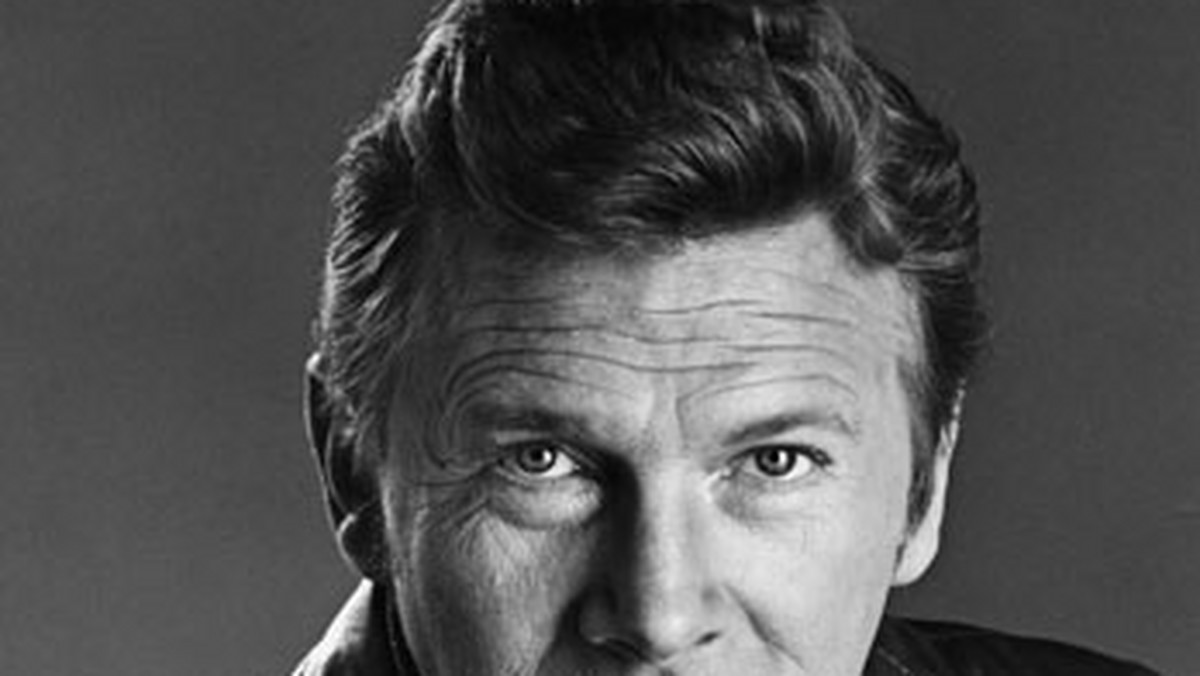 Aktor Steve Forrest, znany między innymi z ról w serialach "S.W.A.T", "Bonanza", "Strefa mroku"i "Columbo", zmarł 18 maja w Thousand Oaks w stanie Kalifornia. Miał 87 lat. O śmierci aktora poinformowała jego zona Christine.