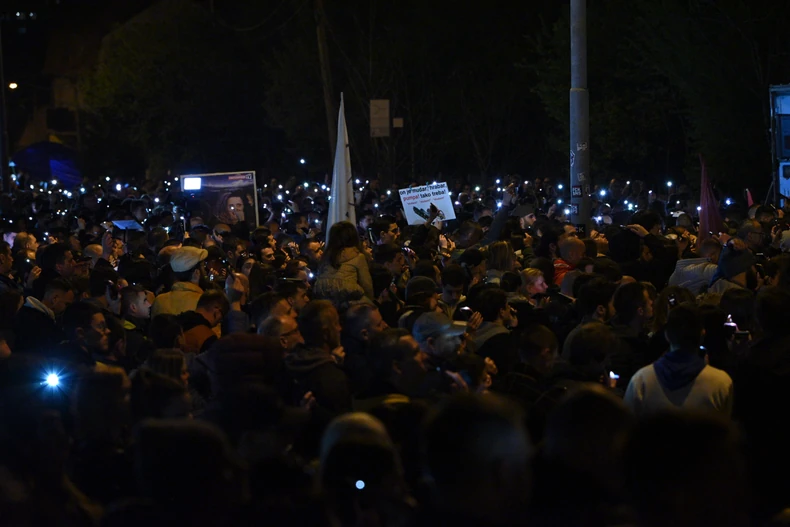 Protest ispred Informera