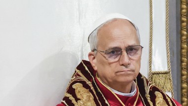 papież leon xiv po raz pierwszy otwarcie skrytykował trumpa. "rozbija sojusz europy z usa"