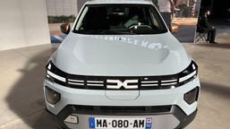 nowa dacia za 26 500 zł. jest szybka, oszczędna i wygodna