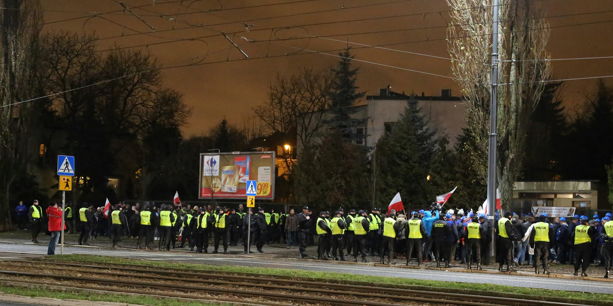 Demonstracja pod domem Kaczyńskiego